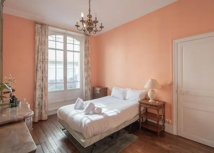 Chaperonniere Apartman